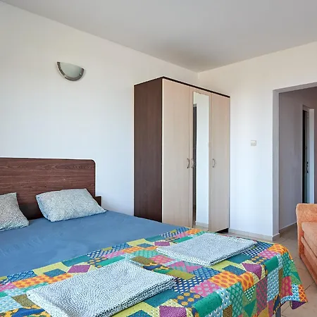 Dima Hotel 2*